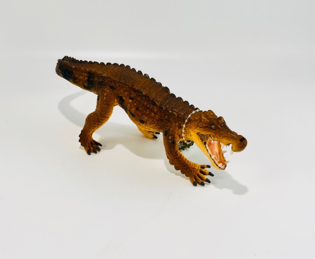 2010 Safari KAPROSUCHUS Dinosaur Action Figure 8