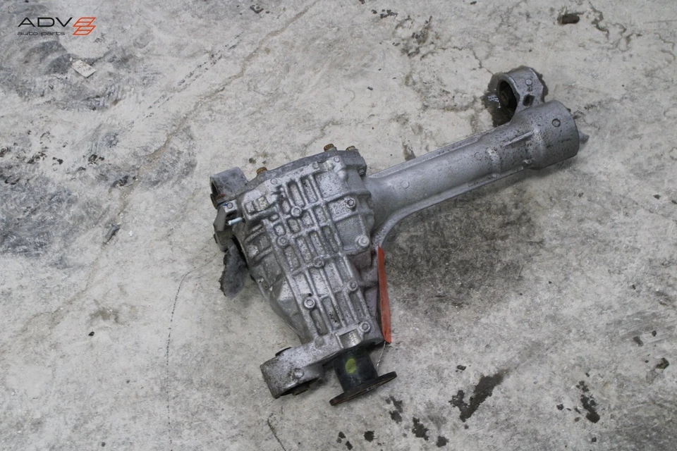 2005 - 2020 NISSAN FRONTIER 4X4 FRONT DIFFERENTIAL AXLE CARRIER OEM - Image 2 of 4