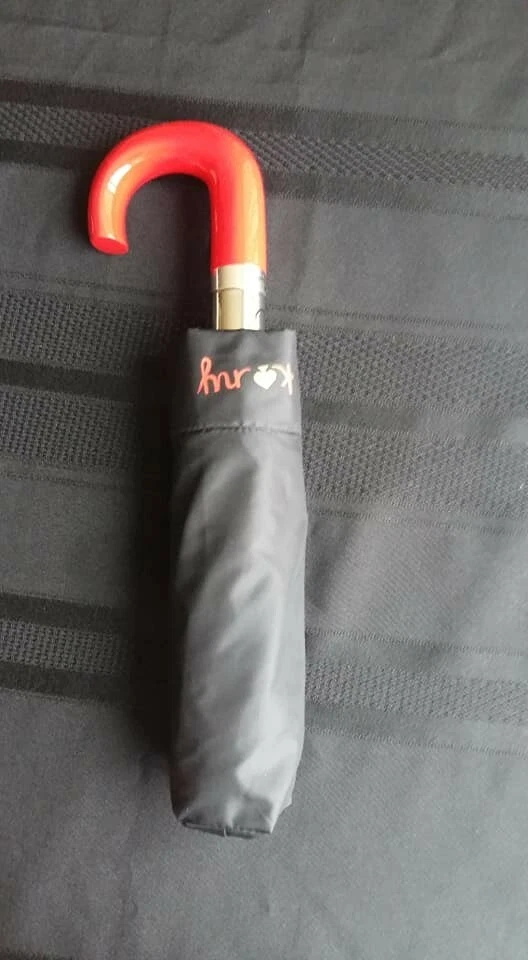 Kate Spade New York - Paraguas de viaje (rojo) Foto 2 de 3