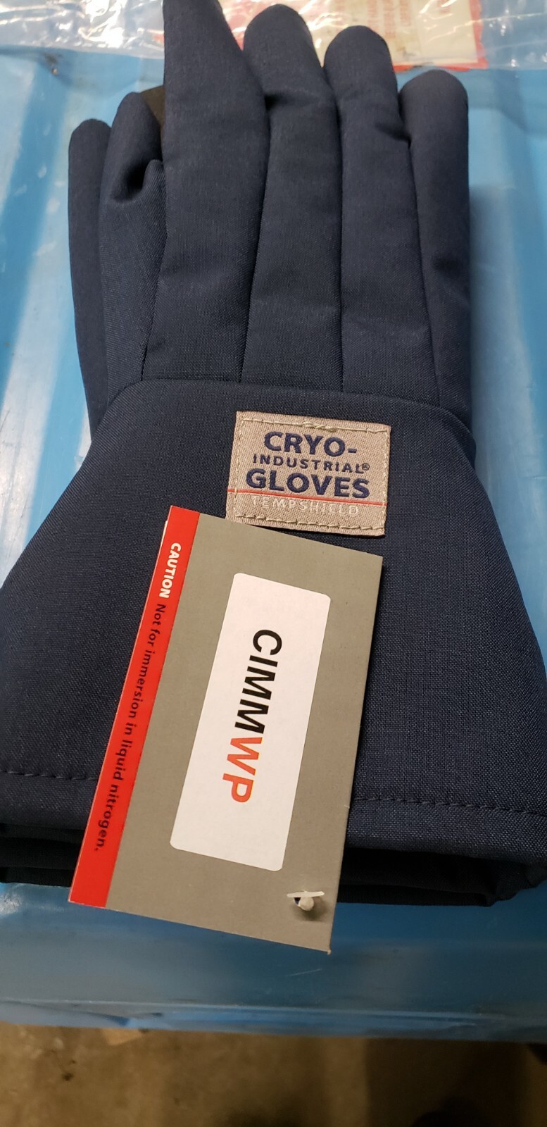 Tempshield® Cryo Industrial Gloves, MidArm Length, CIMMWP, Size Medium
