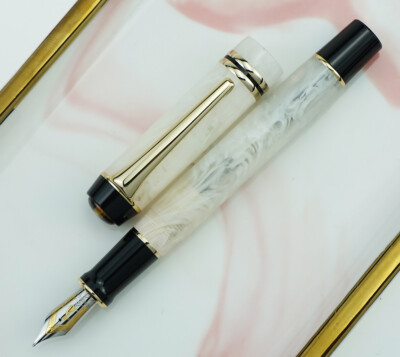KAIGELU 316 Acrylic Celluloid Fountain Pen Iridium EF/F/M Nib White Swirl 
