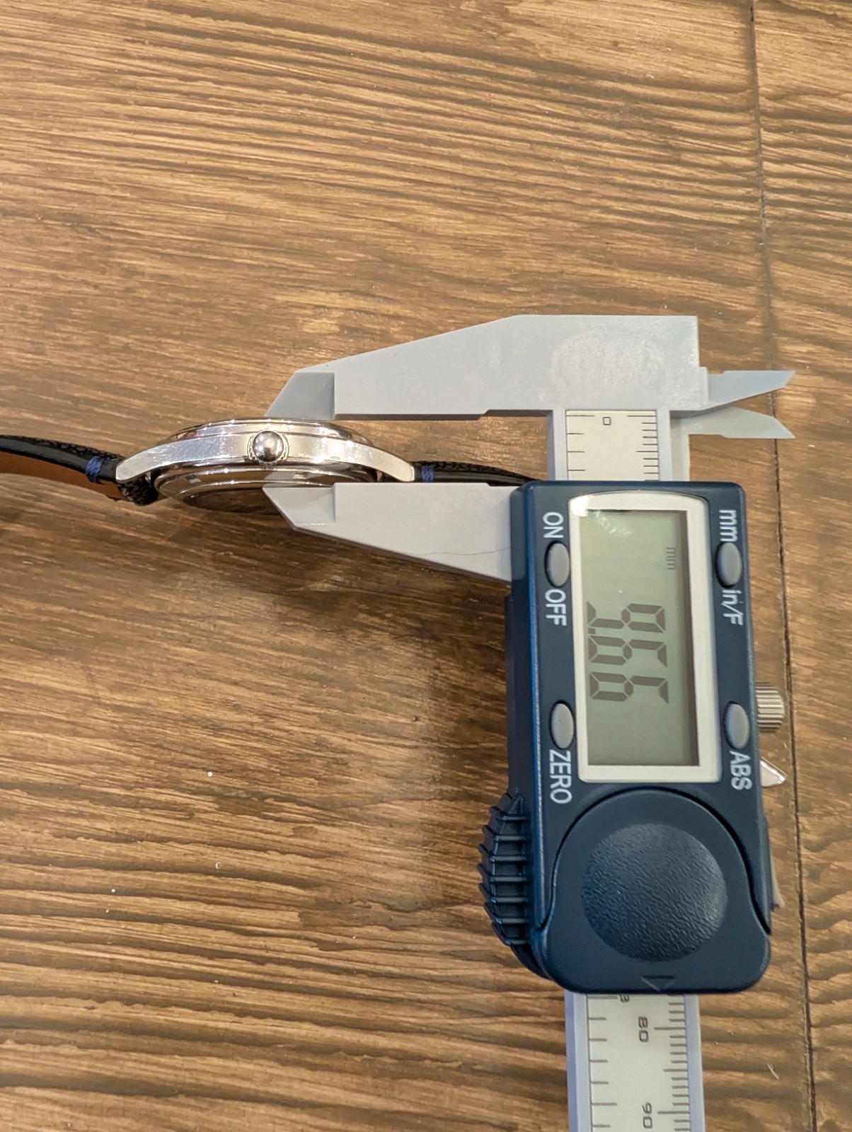 Oris 7481-b Constantine Watch Automatic - image 18