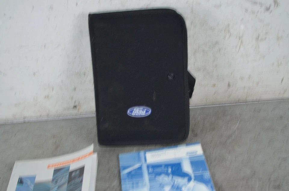 97445 Libretto Uso e Manutenzione Ford Fiesta VI Dal 2008 al 2017 - Immagine 2 di 4