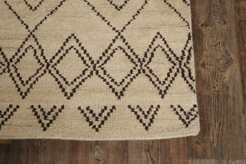 Handmade Beige Moroccan Area Rug 8x10 Ft Tribal Modern Oriental Wool Carpet  - Image 4 of 4