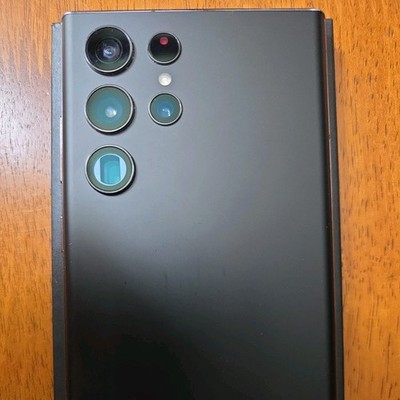 Samsung S22 Ultra 128GB S908U *UNLOCKED* Black