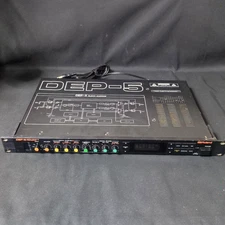 USED Roland DEP-5 Digital Effects Processor Japan As Is