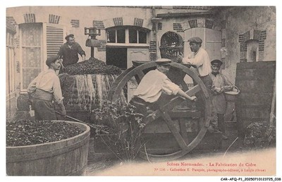 CAR-AFQP1-0020-61 - Norman Scenes - The Making Of Cider - Press