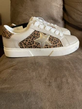 Art Class Leopard/Kaitlyn Girls Size 1 Leopard/Tan Star Slight Markings