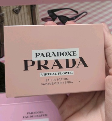 PARADOXE PRADA VIRTUAL FLOWER EAU DE PARFUM VAPORISATEUR  SPRAY 1.2 ml