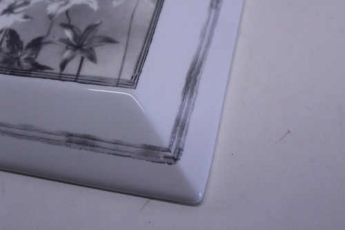 White Porcelain Wall Decor Black & White Iris Plaque - Picture 3 of 7