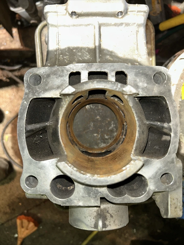 Jarra de cilindro Kx250 1990 Foto 2 de 4