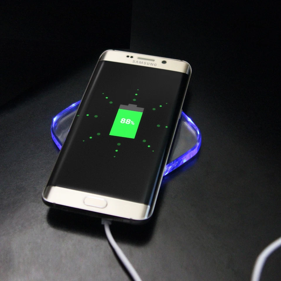 Cellet Wireless Charger (Charging Pad) Compatible with Apple iPhone & Galaxy - Image 2 of 4
