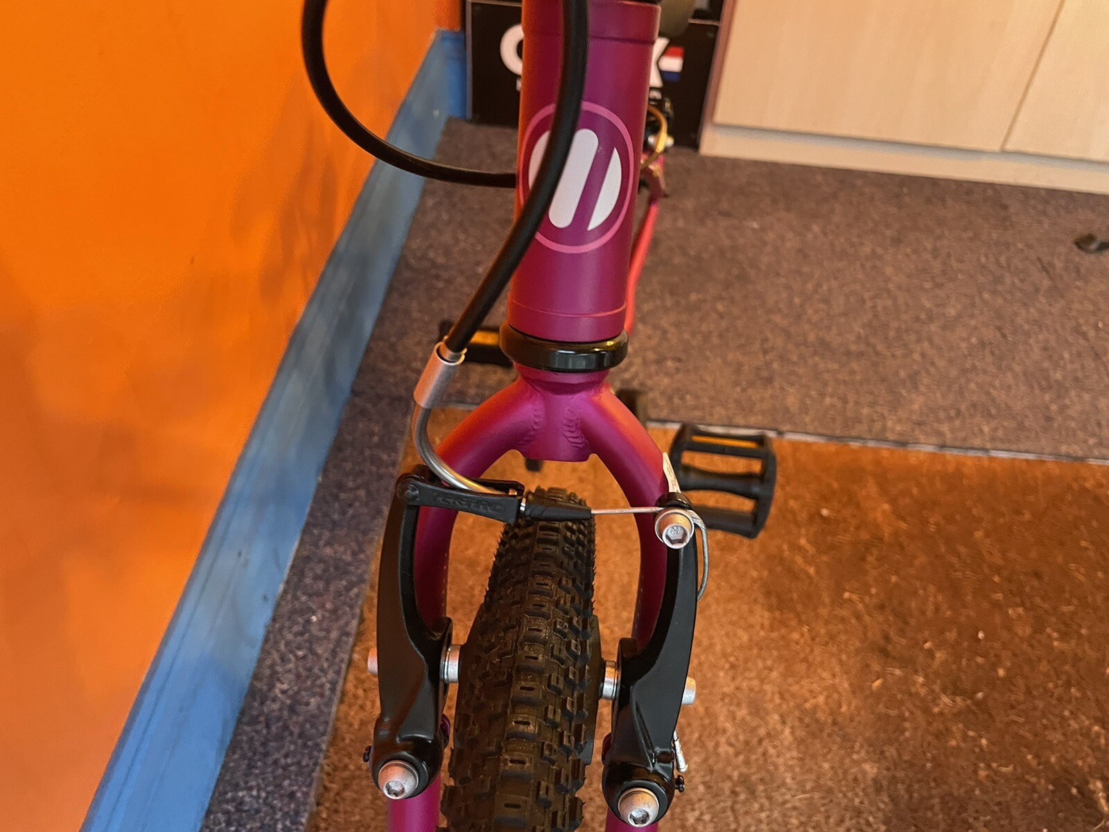 Islabikes cnoc 20 in pink Kids Bike eBay