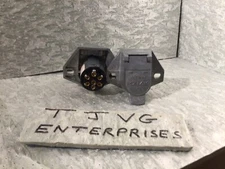 NEW GENUINE POLLAK HEAVY DUTY 7-PIN CAST CONNECTOR VEHICLE SIDE