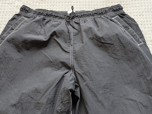 Nike Pants Mens XL Black Nylon Drawstring Trackpants Joggers Swoosh DD5972-010 - Picture 2 of 13