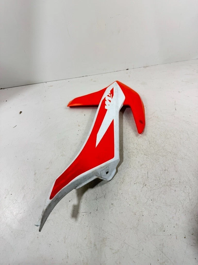 2019-2022 KTM 250 SX-F OEM TANK SHROUD LEFT ORANGE/WHITE 79108050000EB #234