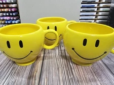 LOT OF 3 Smiley Face Coffee Cup Yellow Ceramic Happy Emoji Mug Teleflora 20 oz