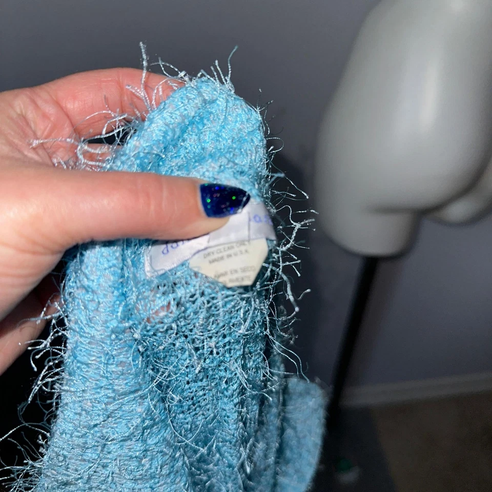 Chaqueta plumero manga larga flecos mullidos azul cielo de colección años 90 para mujer talla mediana Foto 2 de 4