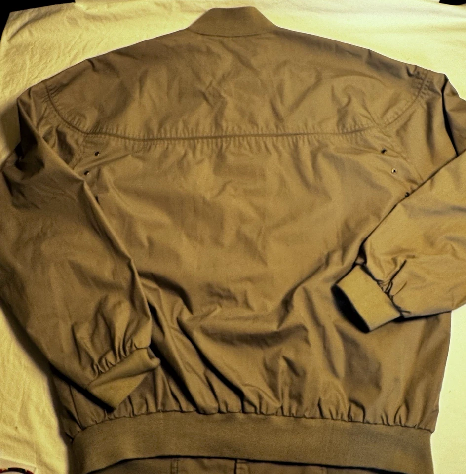 Vtg Munsingwear Men's 2XL Bomber Jacket Khaki Taupe Zip Front Nylon Lined 90s - Image 3 of 4