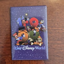 Vintage 1999 Walt Disney World Mickey & Friends Pin Back Button Collectible