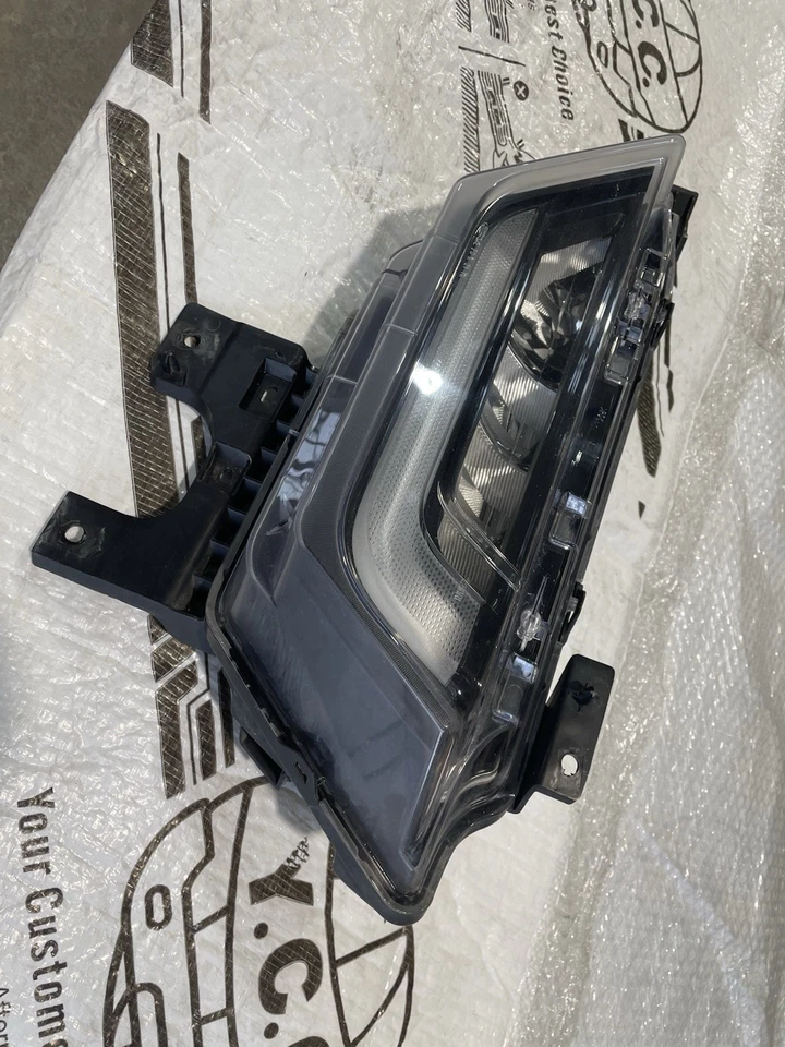 2021-2023 Ford F-150 Left LH Driver Side LED Fog Light Lamp OEM ML34-15A255-B - Image 2 of 4