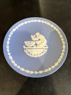 Wedgwood Vintage Blue Jasperware Mother’s Day Plate 1973 6.5”