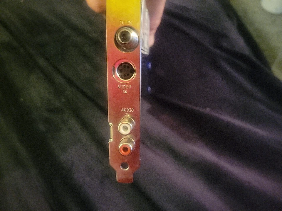 Haupauge WinTV-NTSC/NTSC-J ANALOG TO DIGITAL CONVERTER Vintage - Image 2 of 3