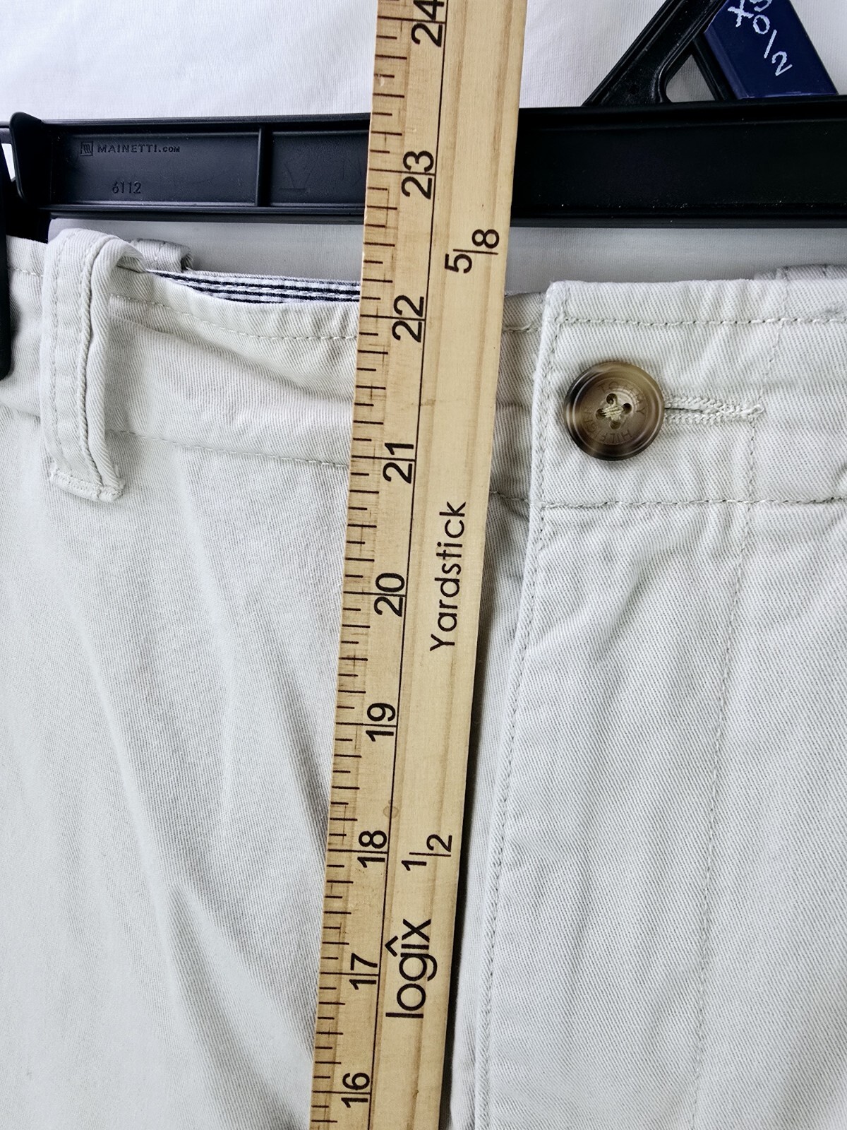 Picture 2 of 11