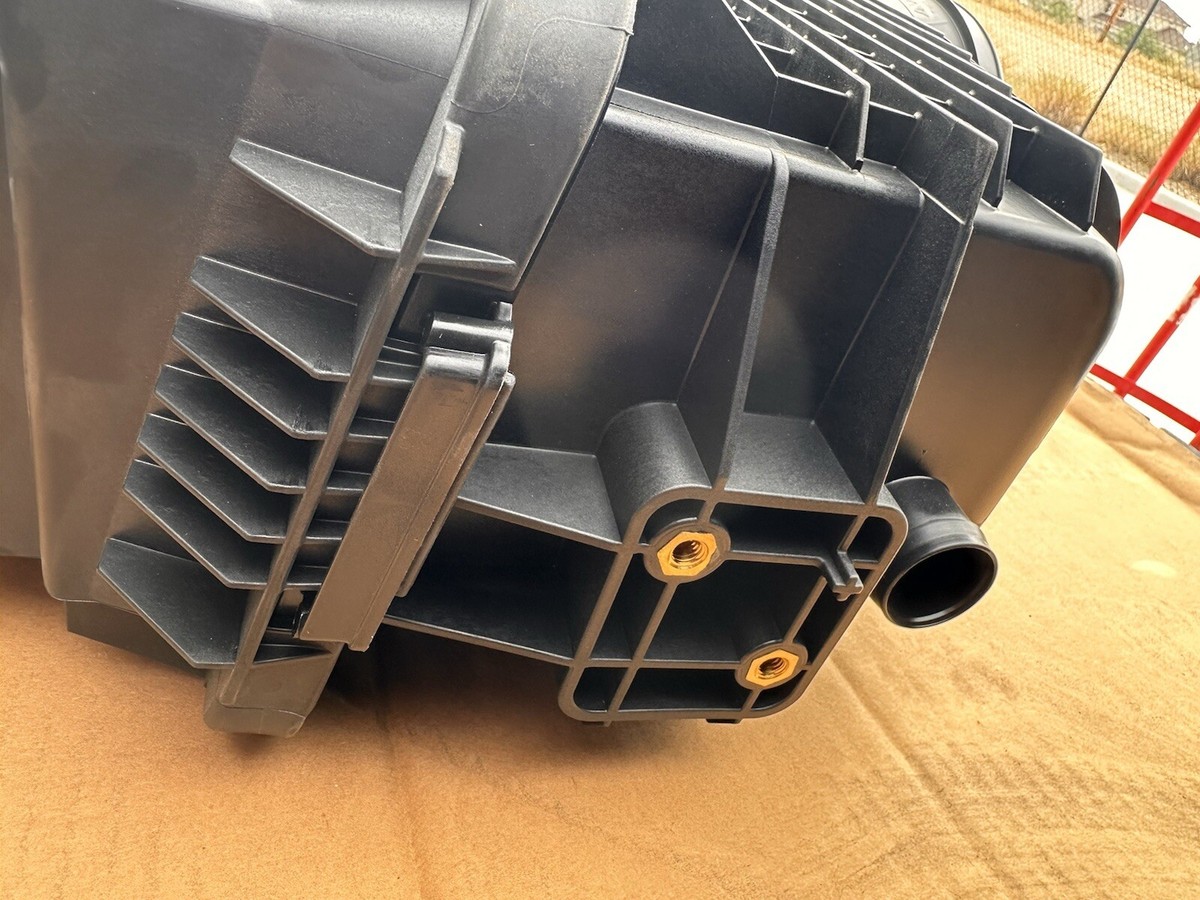 Freightliner 03-42776-000 Freightliner Cascadia Engine