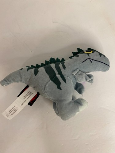 Jurassic World Dominion GIGANOTOSAURUS 4"x7" Plush Sound 2022 Dinosaur - Picture 3 of 5