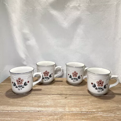 Brambleberry Cumberland Coffee Mugs Stoneware Japan Set of 4