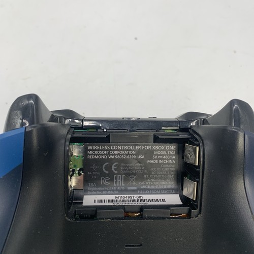 XBOX One Controller 1708 Model Blue-Camo RB Tested and WORKING - Picture 4 of 4