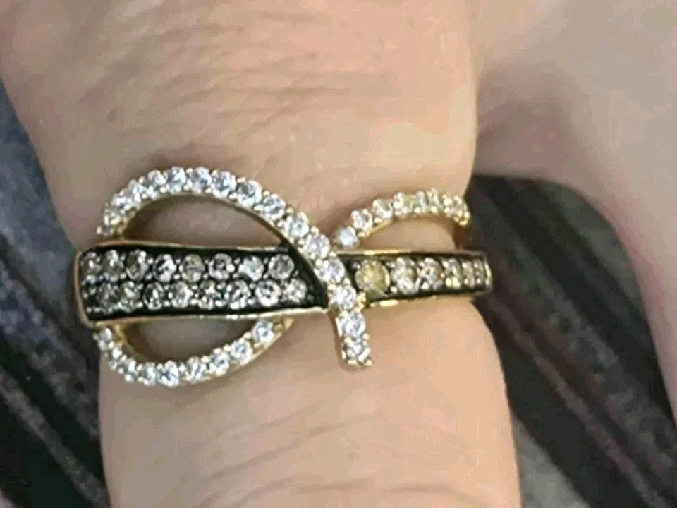 Anillo cruzado raro LeVian 14kt 585 pavé de diamantes naturales banda 6,75 Foto 2 de 4