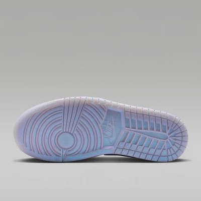 New Nike Women's Air Jordan 1 Low SE “Pearlized” Shoes - Ghost