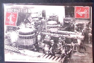 CPA Loire St GALMIER Les Sources embouteillage des bouteilles