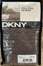 DKNY Harmony Edredón de Chocolate Estándar Almohada Falsa Donna Karan