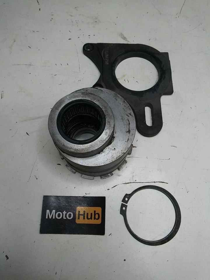 99-04 1999 Triumph Speed triple OEM buje trasero cojinete de buje de accionamiento excéntrico Foto 3 de 4