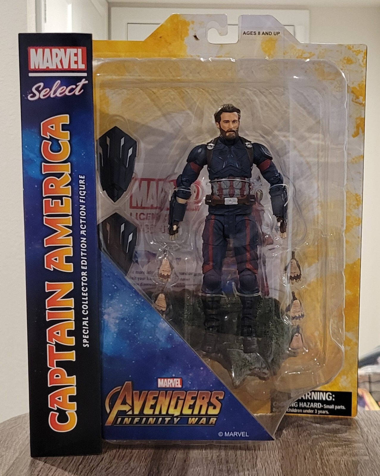 2018 MARVEL DIAMOND SELECT CAPTAIN AMERICA (INFINITY WAR) *N