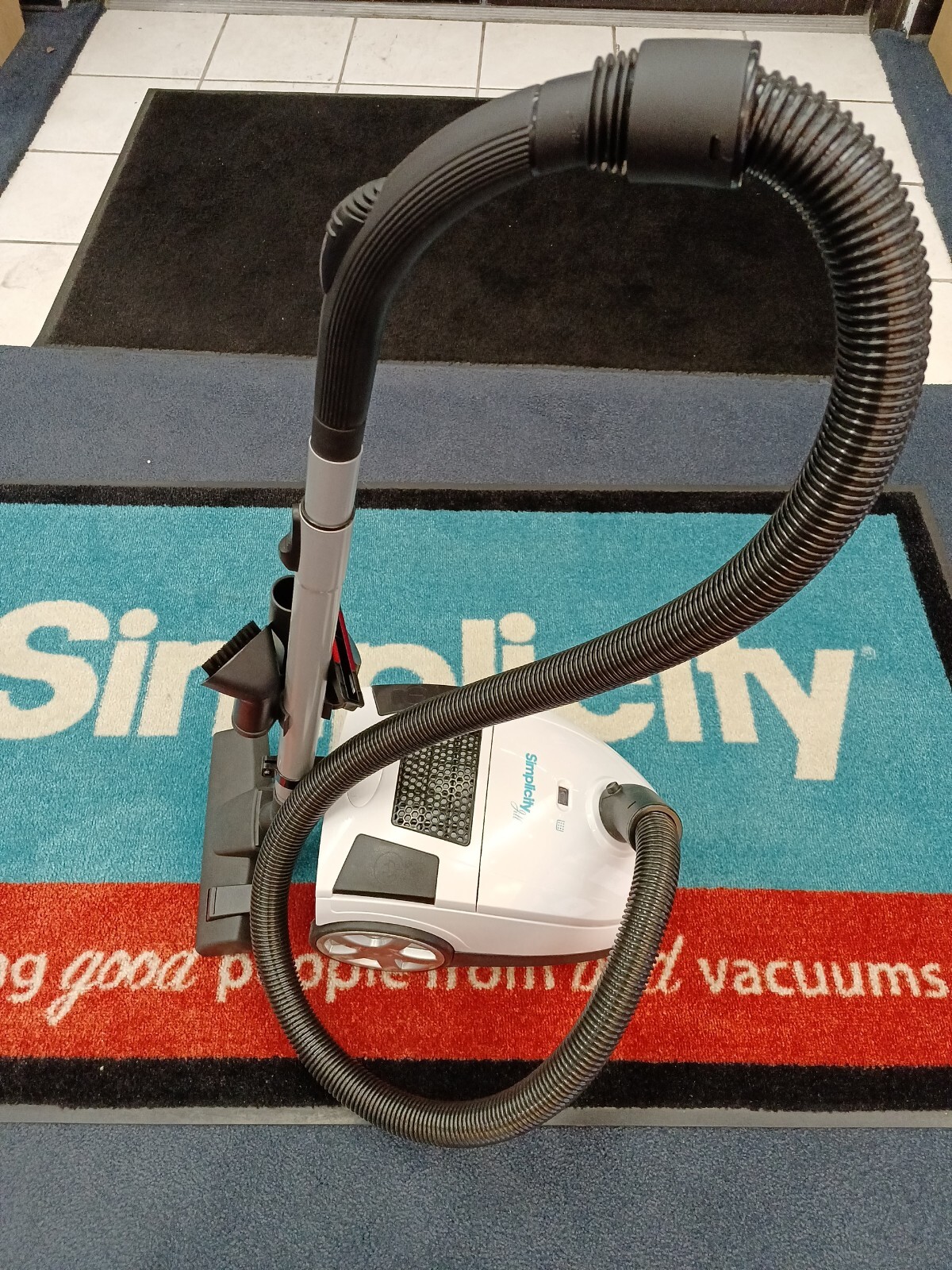 Canister Vacuum Cleaner Jill Compact Vacuum For Hardwood Floors And