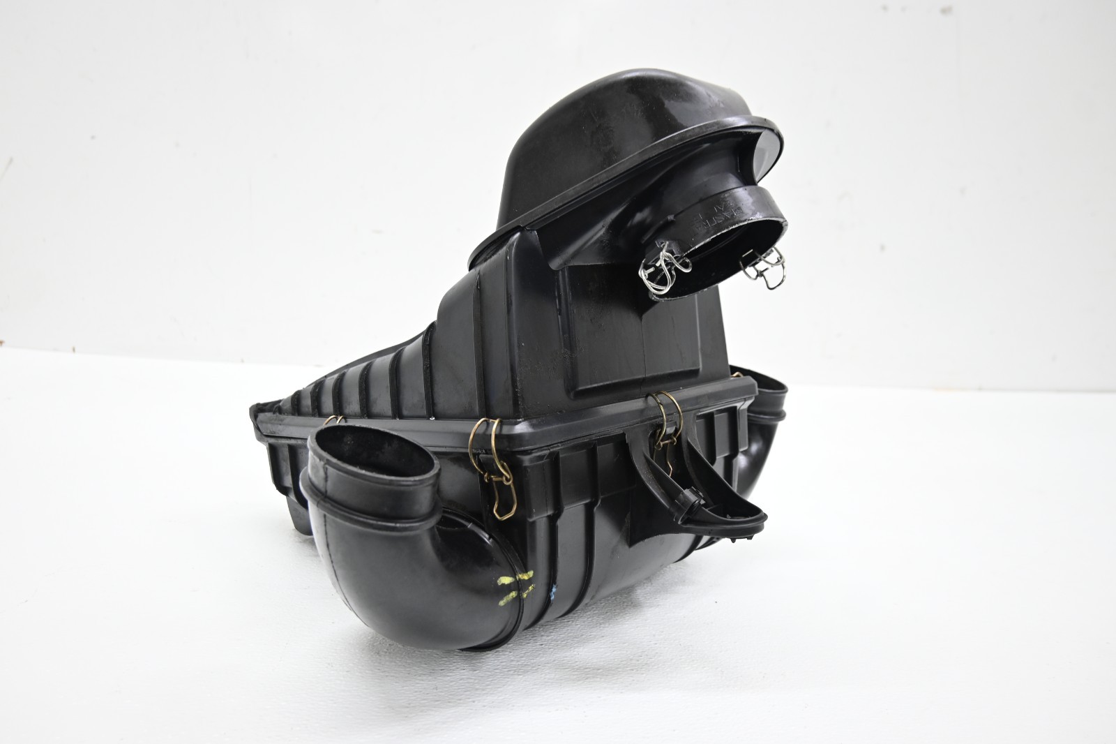 ⭐ 03-07 Maserati Quattroporte 4.2l Engine Air Intake Cleaner Box Housing 35k Oem