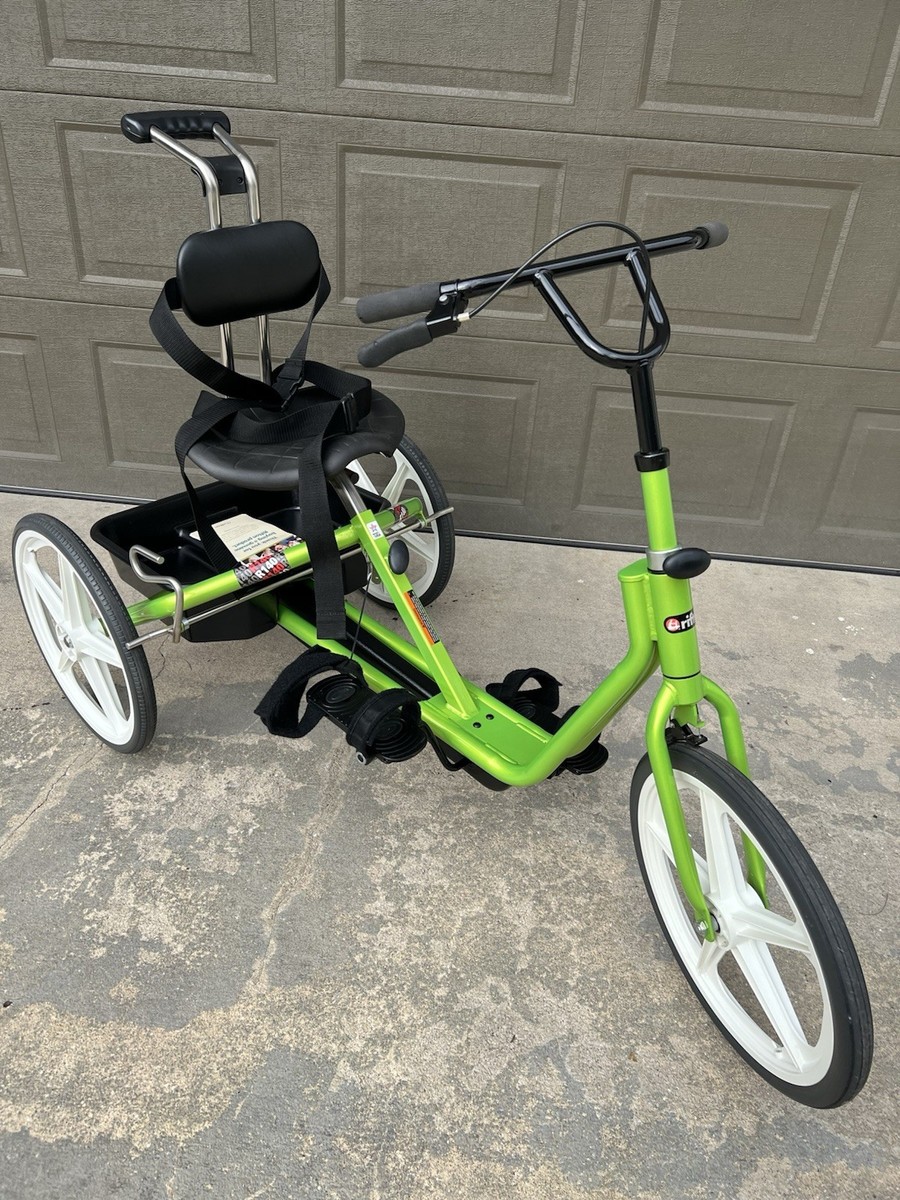 rikiya.t1031 Rifton R140 LARGE Green Adaptive Tricycle Special Needs Bike