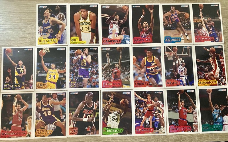 Lot Of 20 Fleer 1993-94 W/Gill,Dawkins,Augmon,Gugliotta+(RC)