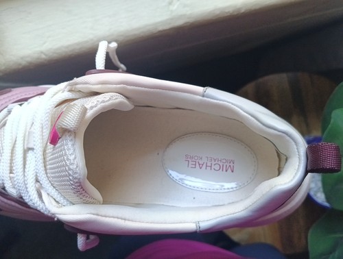 Michael Kors Women's Shoes Pink Size 8.5 - Picture 4 of 5