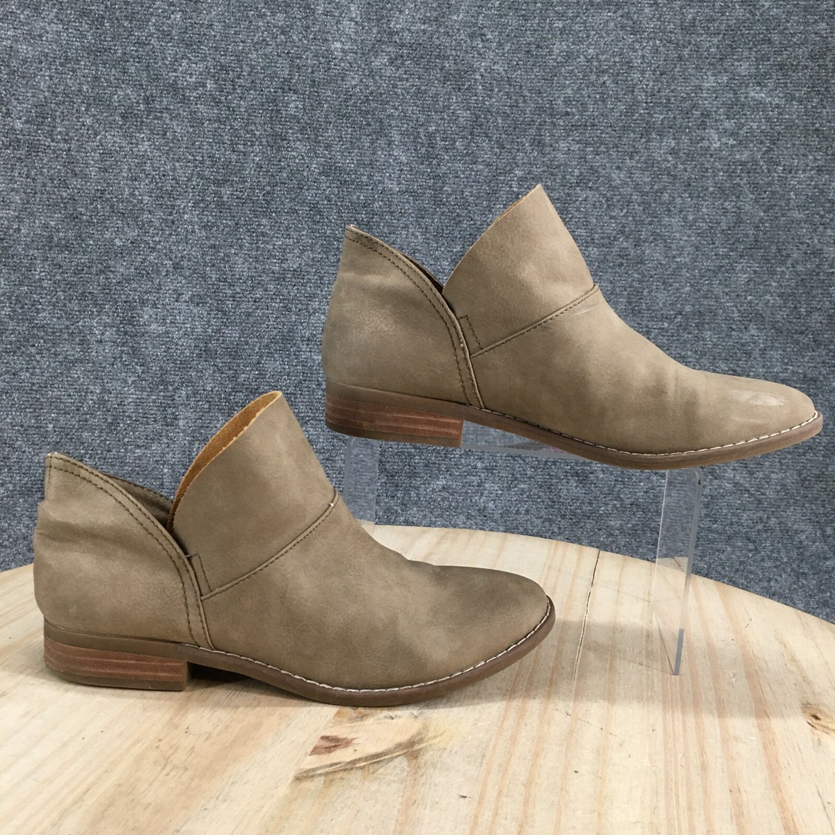 American Eagle Outfitters Boots Womens Slip On Ankle Bootie