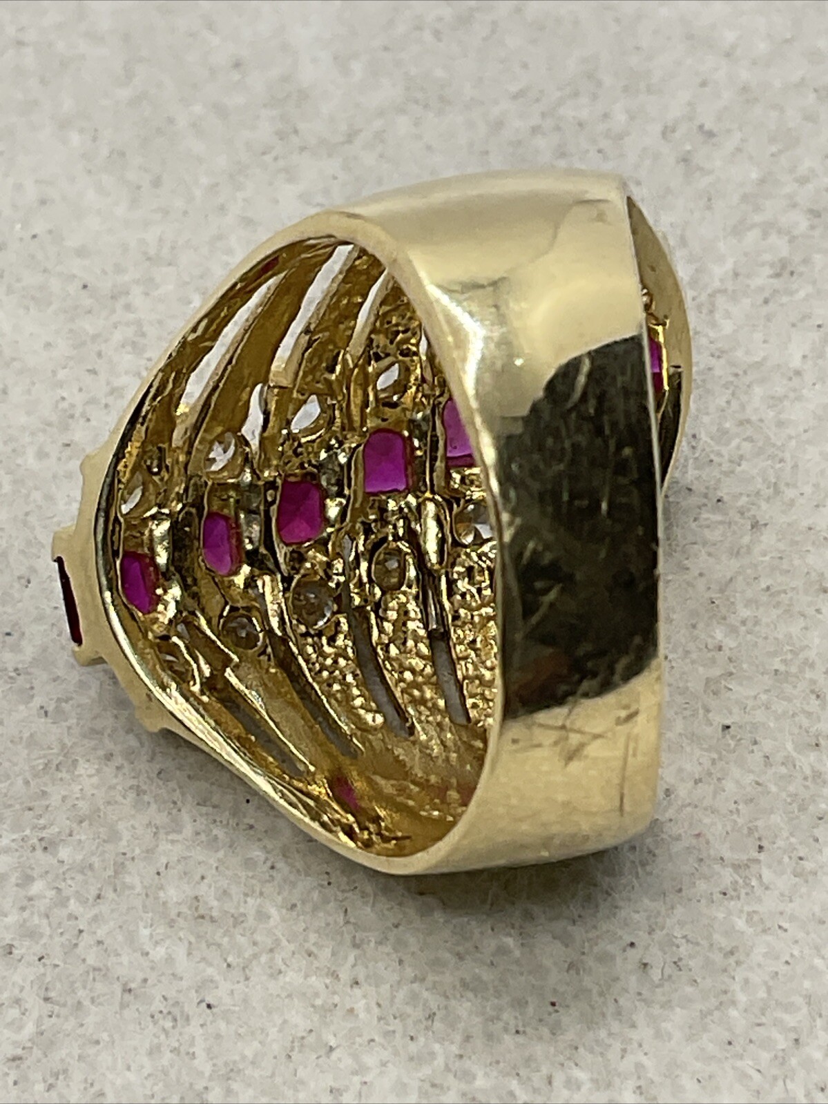 IMPRESSIVE Solid 14K Yellow Gold Princess Cut Cre… - image 7