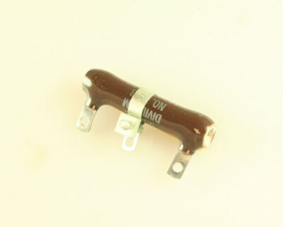 LOT OF 2 D12K8K0 Wirewound Resistors - Chassis Mount 12watt 8K 10% Tubular Ceram