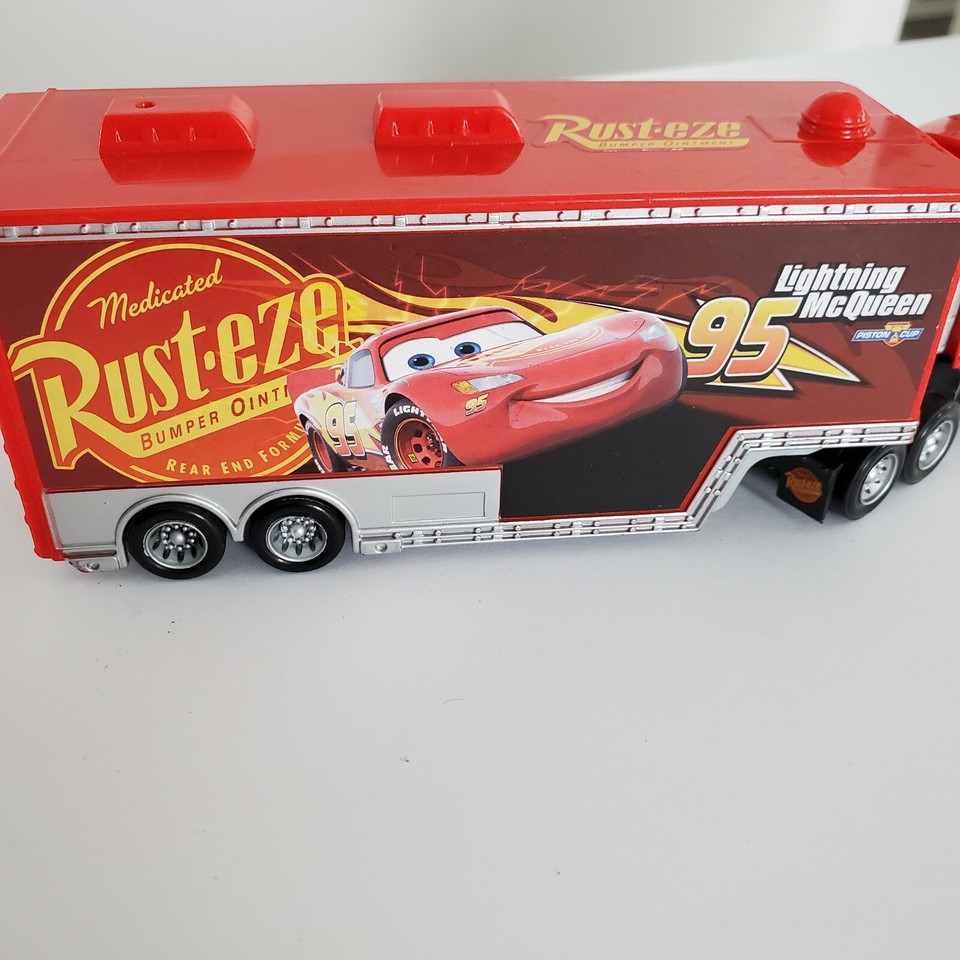 Disney Pixar Cars Lighting McQueen Rust-eze #95 Mack Hauler Transporter ...