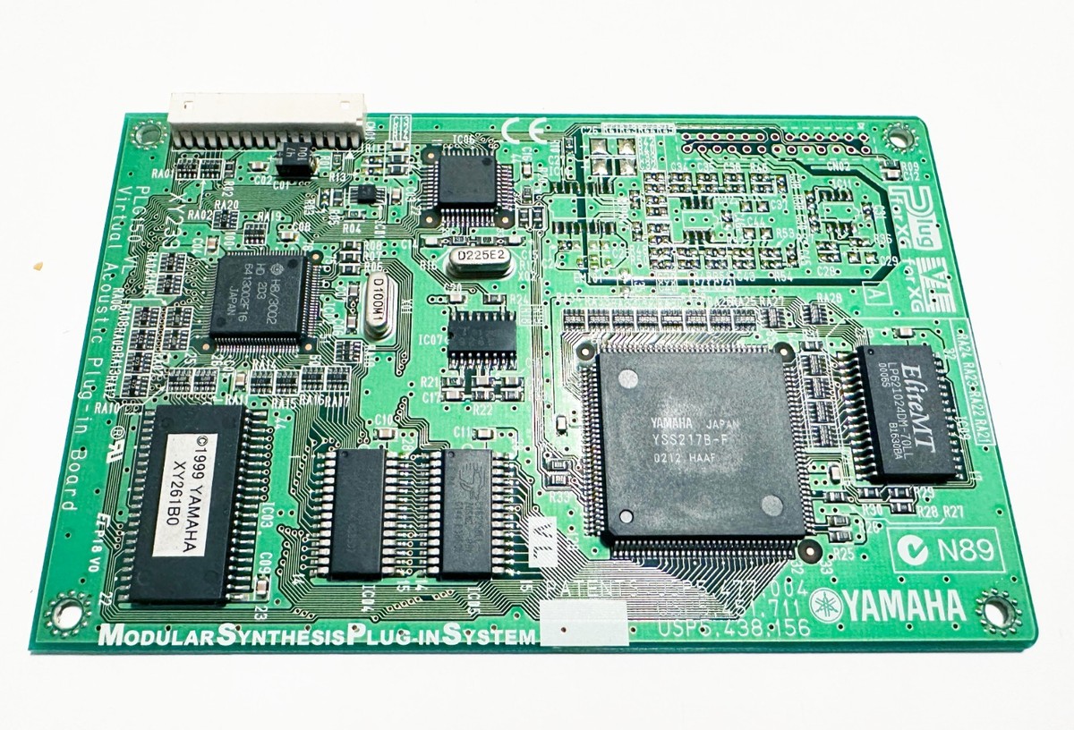 YAMAHA PLG150-VL Virtual Brass Wind Plug-in Board for Motif. Great