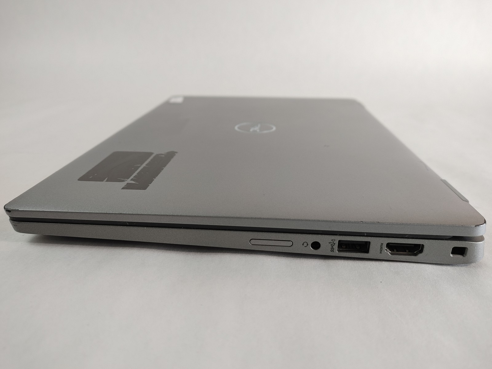 Dell Latitude 5330, 13.3-Inch Laptop, with Core i7 12th Gen., Windows 11 Home