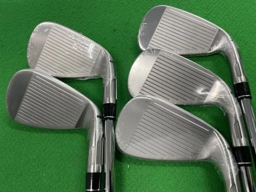 TaylorMade Stealth MAX lefty Iron Set 6-9,Pw 5pc Flex Stiff KBS MAX MT 85 JP - Image 2 of 4